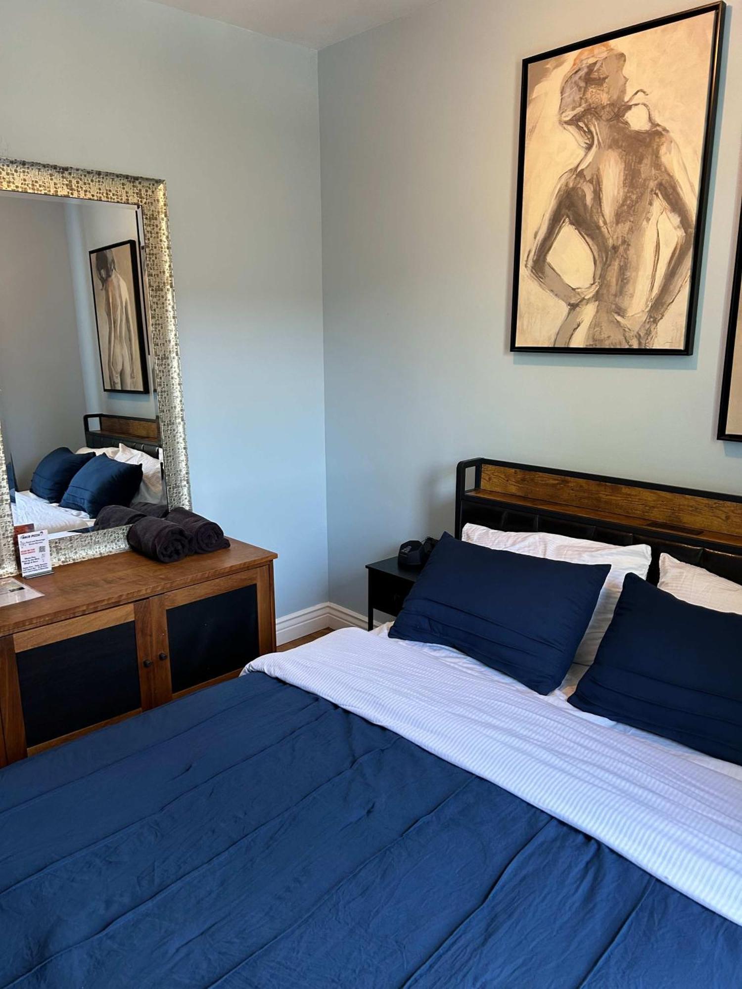 Blue Room In Dorothy'S Bnb Чикаго Экстерьер фото